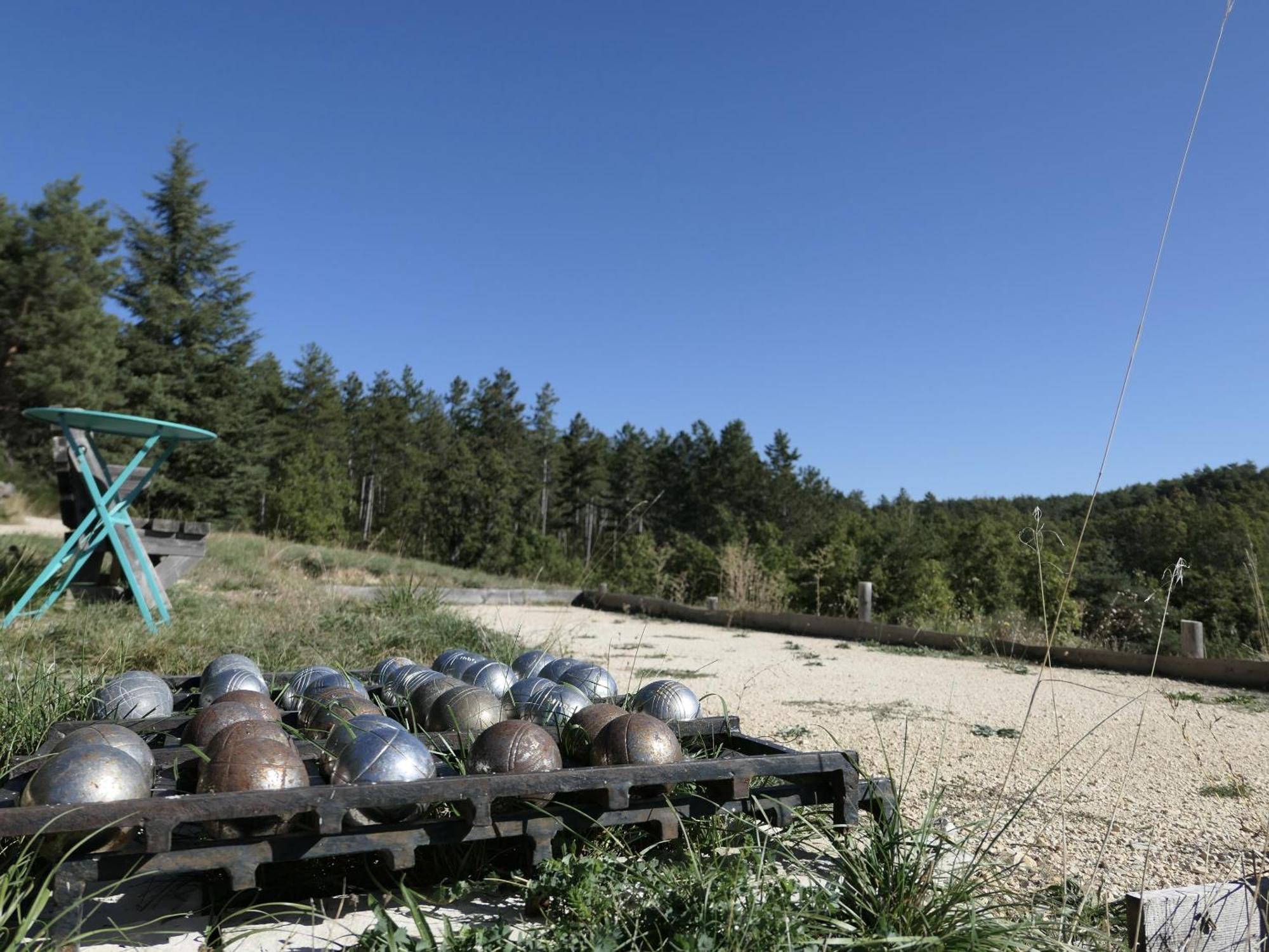 La Grisonne - Gite Nordine Revest-du-Bion Extérieur photo